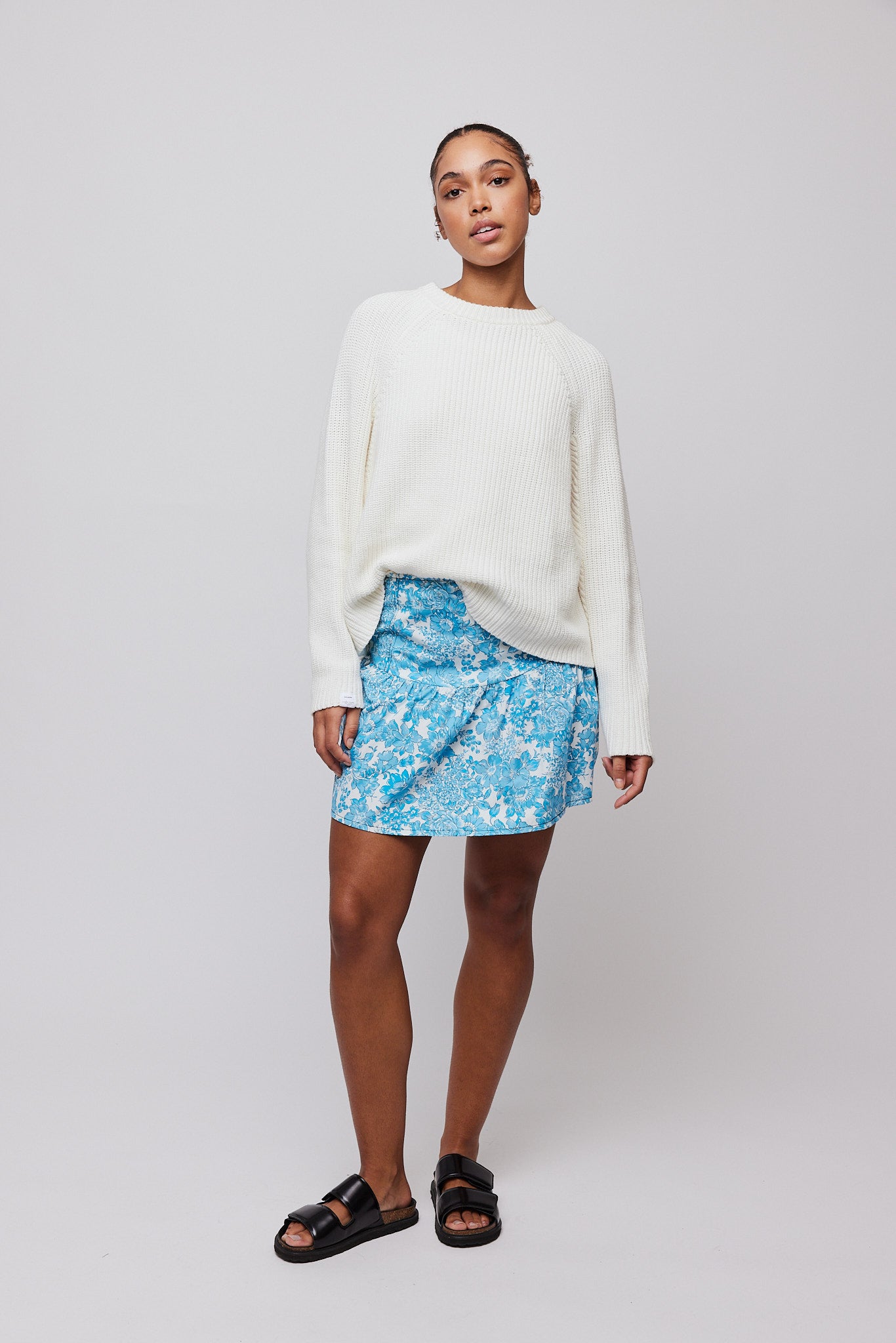 Zara blue shop floral mini skirt